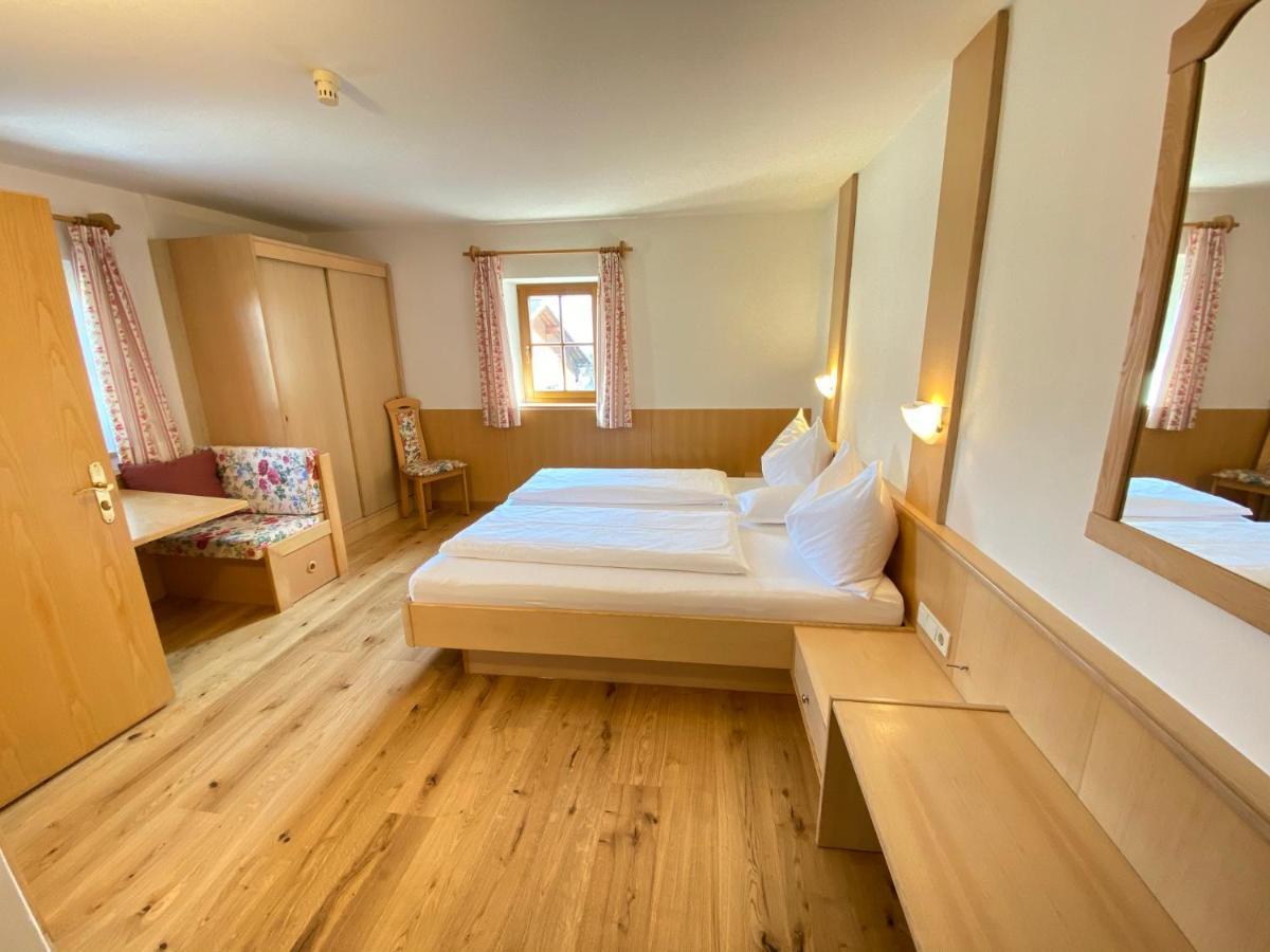 Hotel Lindnerhof Urlaub am Bauernhof Sankt Lorenzen Exterior foto